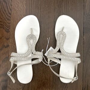 Brand New Jeweled Sandals✨✨